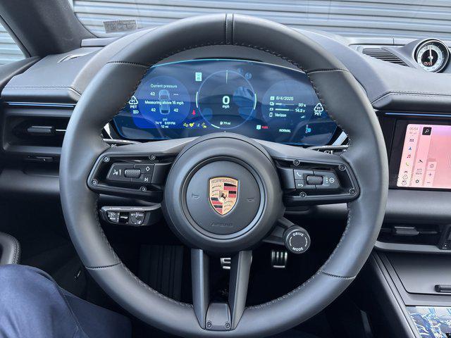 new 2025 Porsche Macan car