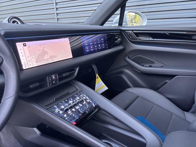 new 2025 Porsche Macan car