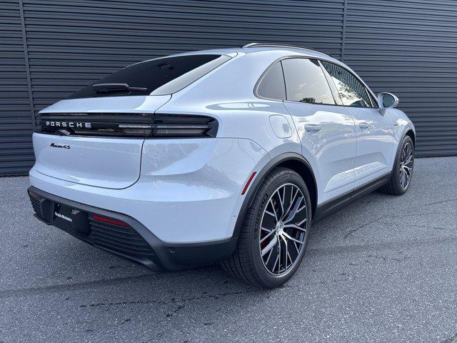 new 2025 Porsche Macan car