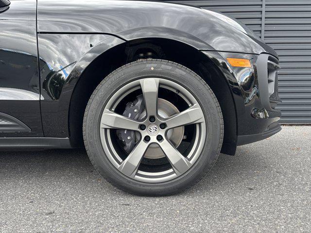 new 2026 Porsche Macan car