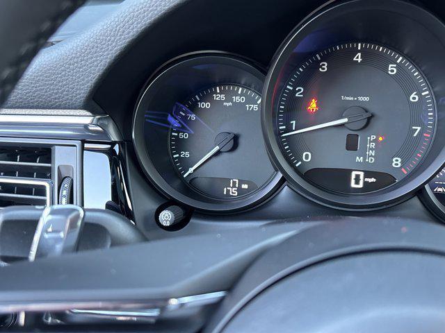 new 2026 Porsche Macan car