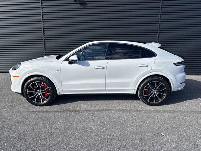 new 2025 Porsche Cayenne car, priced at $171,280