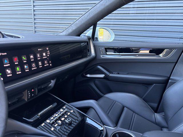 new 2025 Porsche Cayenne car, priced at $171,280
