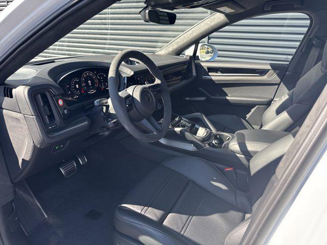 new 2025 Porsche Cayenne car, priced at $171,280