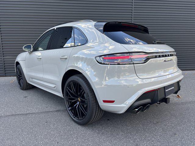 new 2026 Porsche Macan car