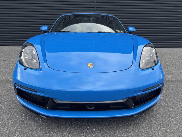 new 2025 Porsche 718 Boxster car