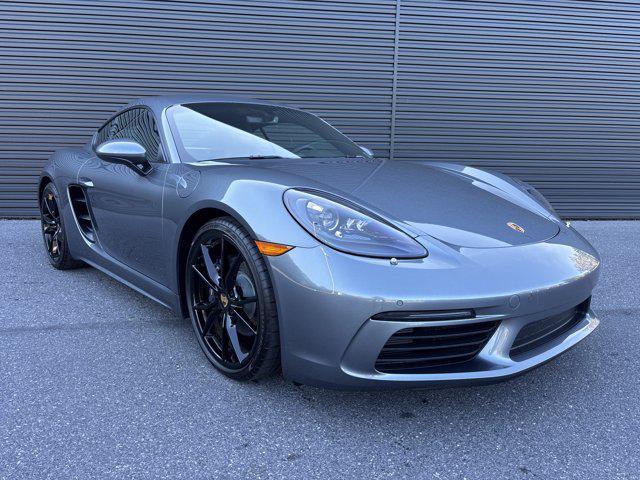 new 2025 Porsche 718 Cayman car