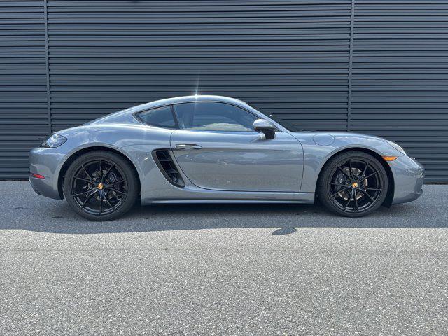 new 2025 Porsche 718 Cayman car