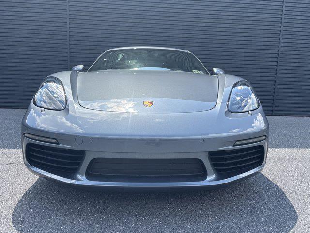 new 2025 Porsche 718 Cayman car