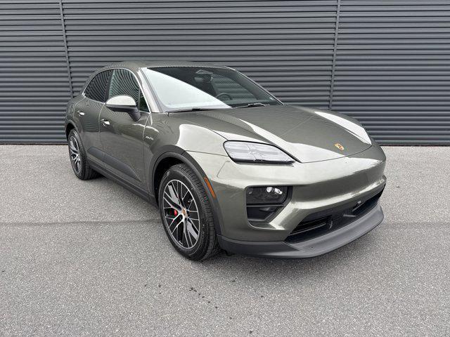 new 2025 Porsche Macan car