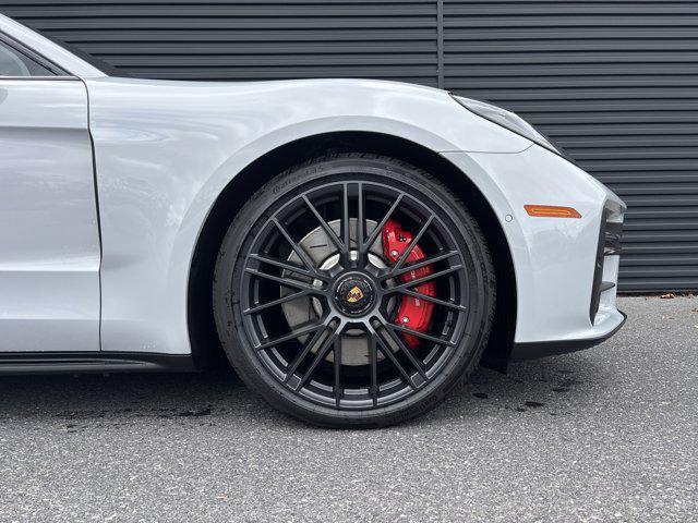 new 2026 Porsche Panamera car