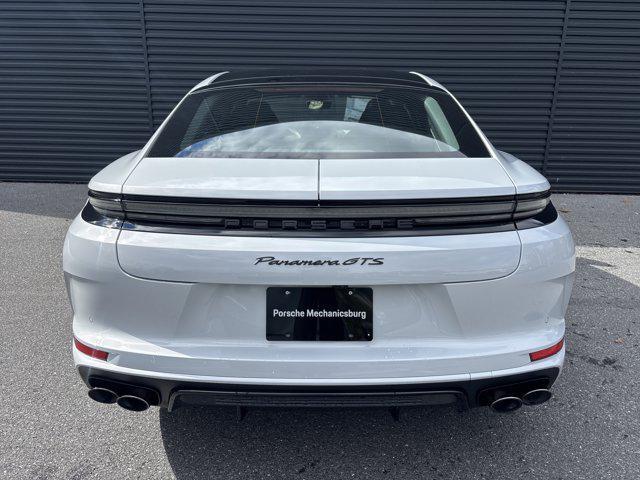 new 2026 Porsche Panamera car