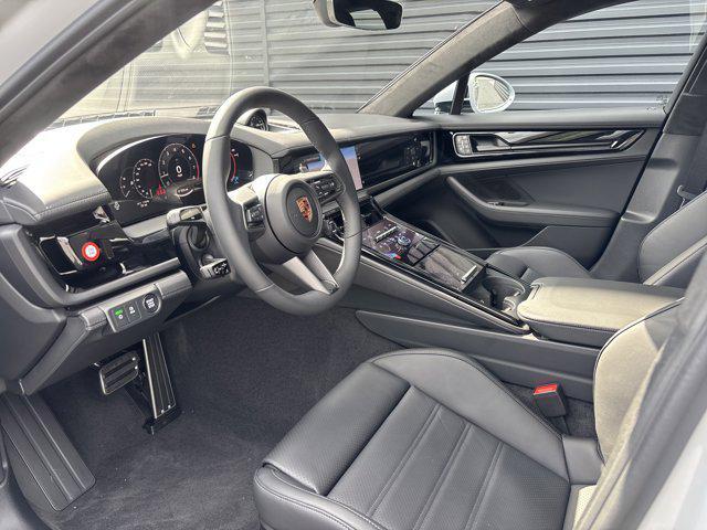 new 2026 Porsche Panamera car