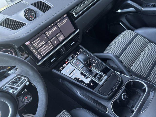 used 2020 Porsche Cayenne car