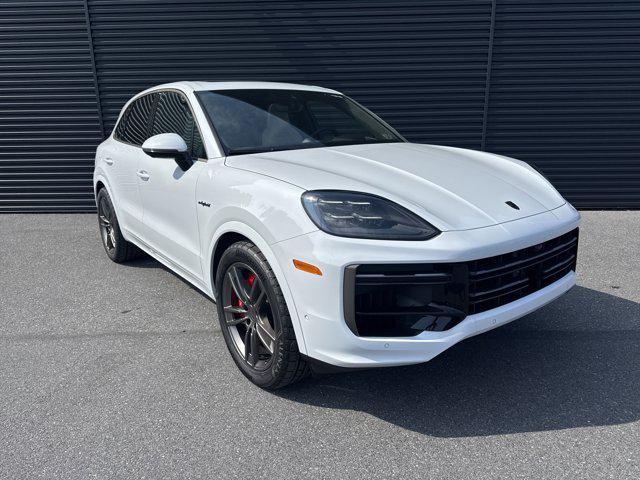 new 2025 Porsche Cayenne car, priced at $170,925