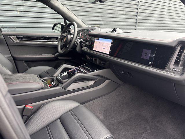 new 2026 Porsche Cayenne car