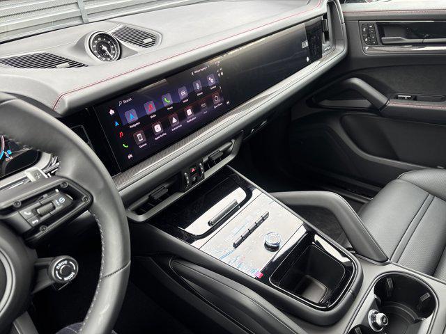 new 2026 Porsche Cayenne car