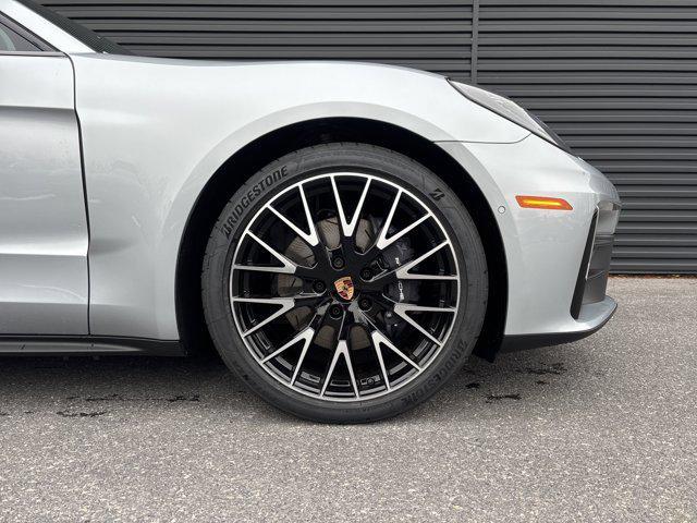 new 2026 Porsche Panamera car