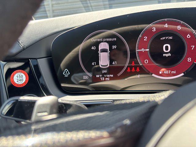 new 2025 Porsche Cayenne car