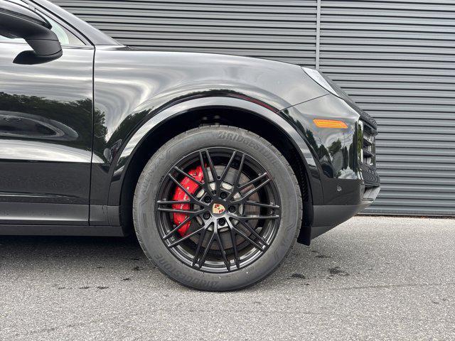 new 2025 Porsche Cayenne car, priced at $135,755