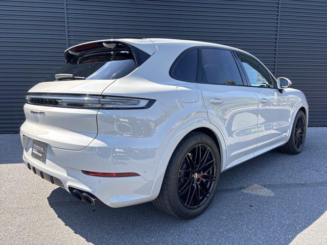 used 2025 Porsche Cayenne car