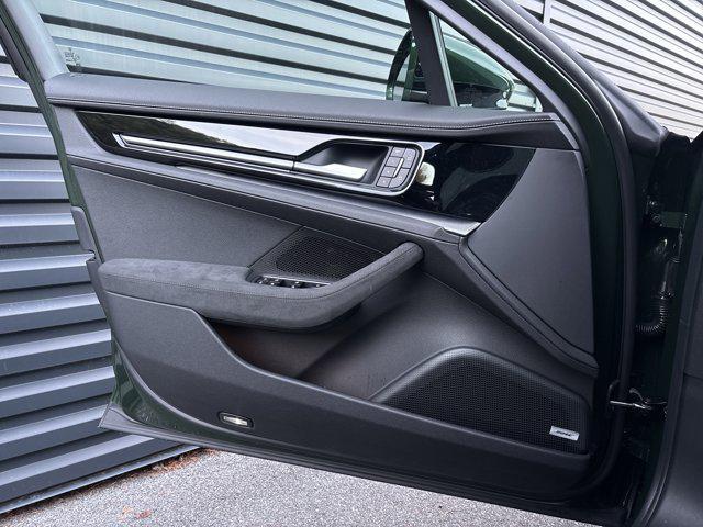 new 2026 Porsche Panamera car