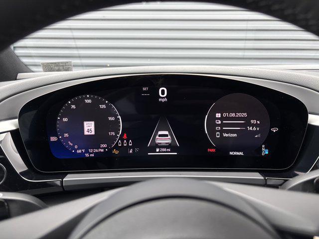 new 2025 Porsche Macan car