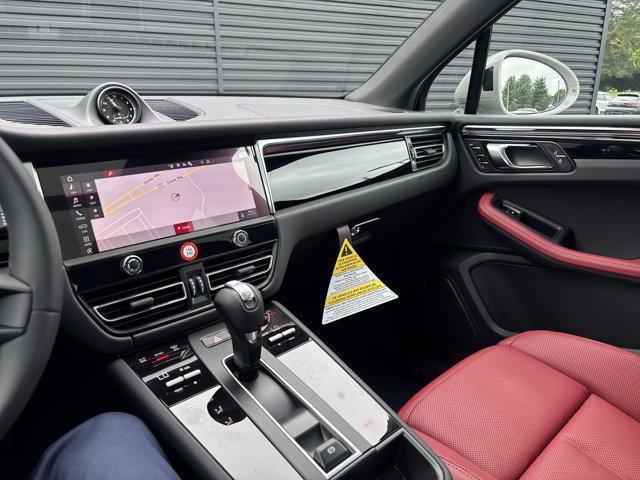 new 2025 Porsche Macan car