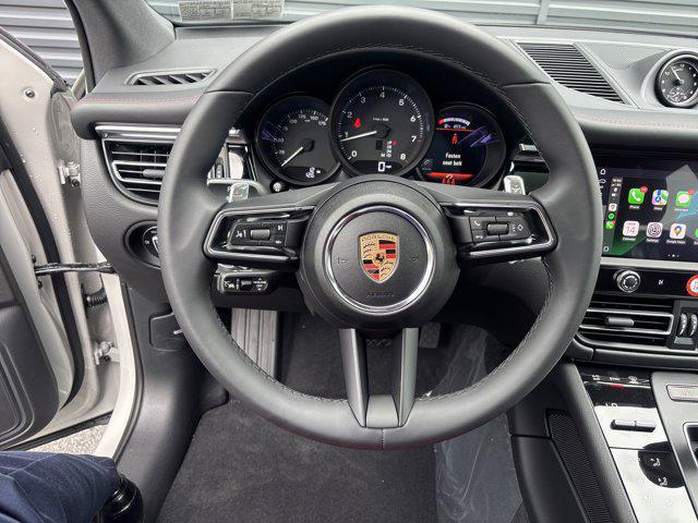new 2025 Porsche Macan car