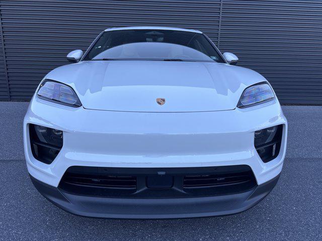 used 2025 Porsche Macan car