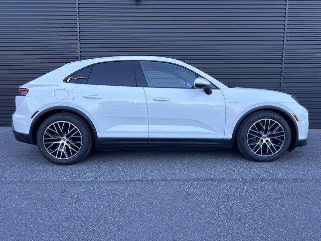used 2025 Porsche Macan car