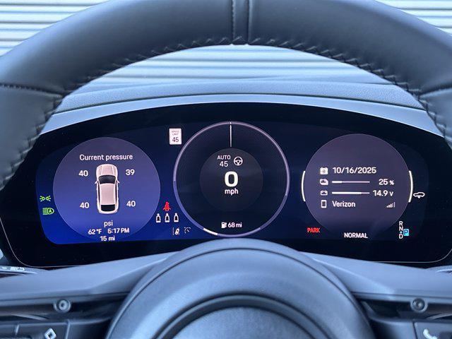 used 2025 Porsche Macan car