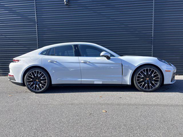 new 2026 Porsche Panamera car