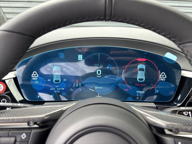new 2025 Porsche Macan car