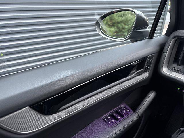 used 2025 Porsche Cayenne car