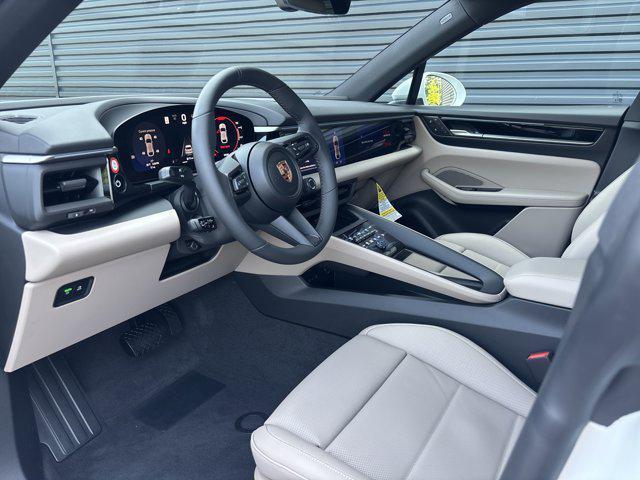 new 2025 Porsche Macan car