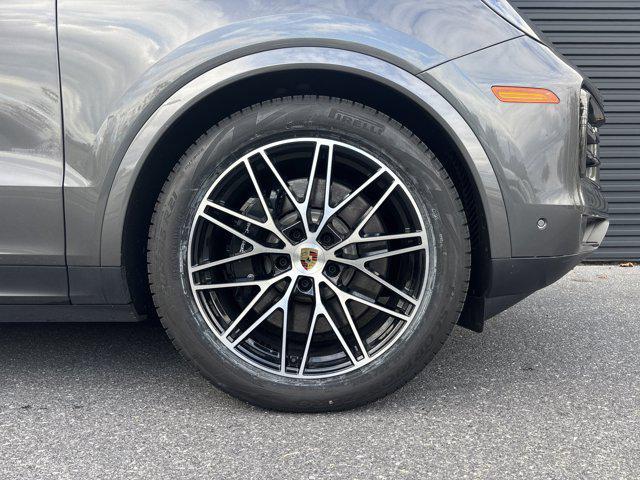 used 2024 Porsche Cayenne car, priced at $95,034