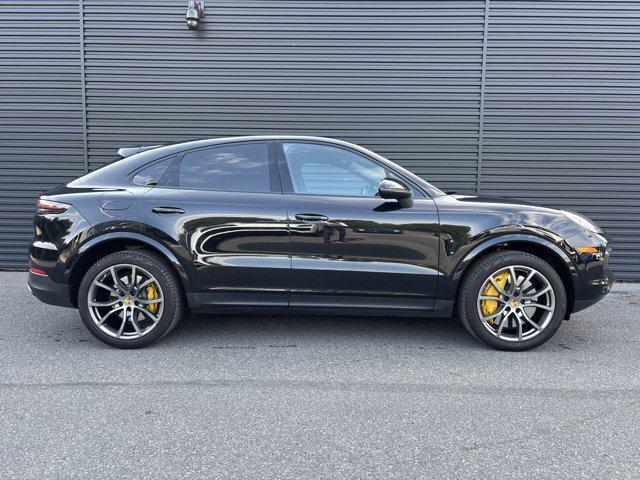 used 2021 Porsche Cayenne car