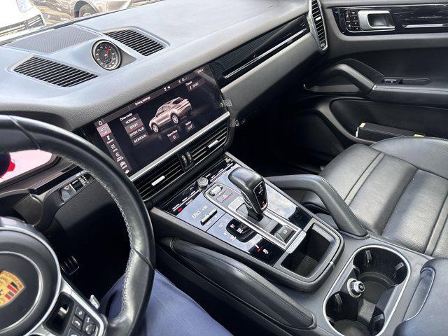 used 2021 Porsche Cayenne car