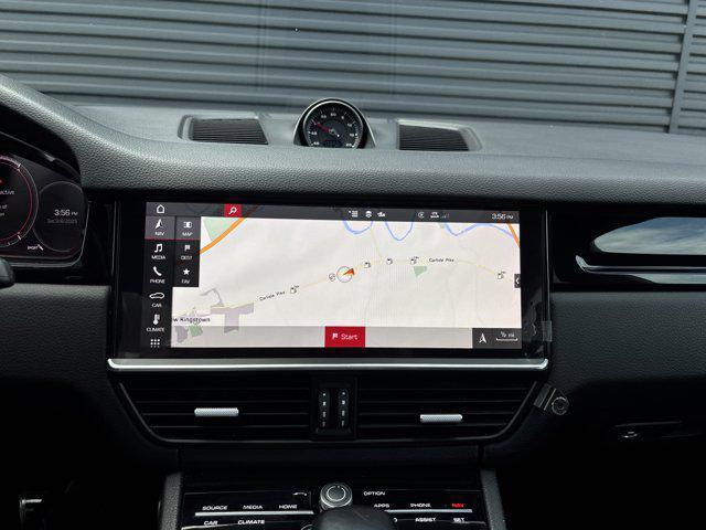 used 2021 Porsche Cayenne car
