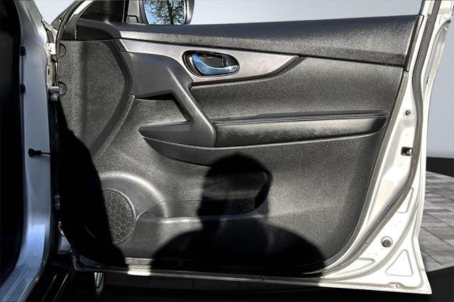 used 2016 Nissan Rogue car, priced at $8,995