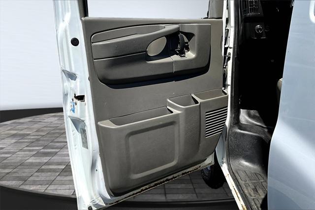 used 2014 Chevrolet Express 3500 car, priced at $10,995