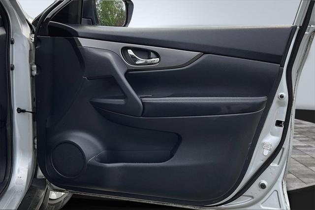 used 2014 Nissan Rogue car, priced at $8,795