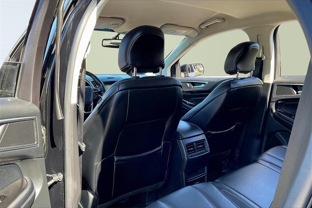 used 2016 Ford Edge car, priced at $11,995
