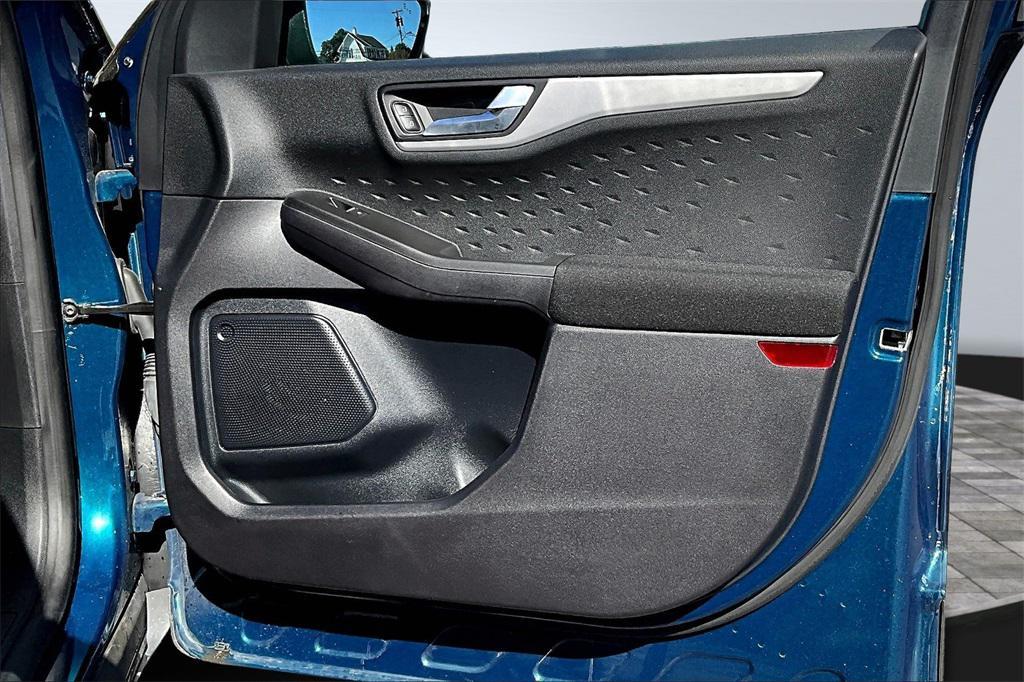 used 2020 Ford Escape car, priced at $14,995