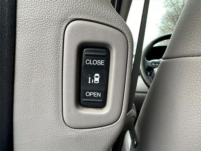 used 2011 Honda Odyssey car, priced at $9,250