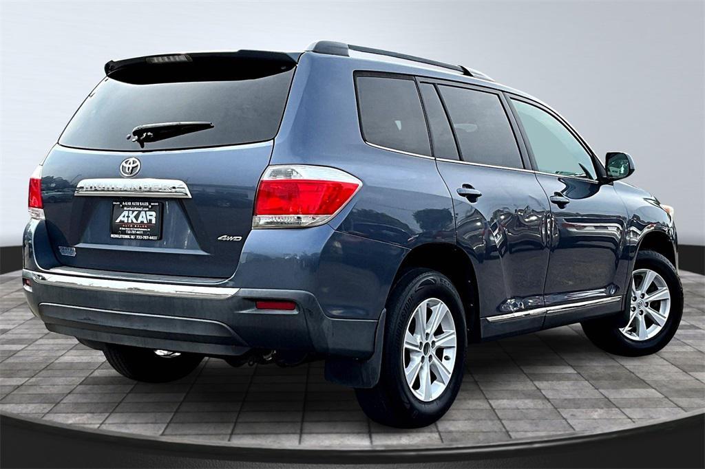 used 2012 Toyota Highlander car, priced at $10,095