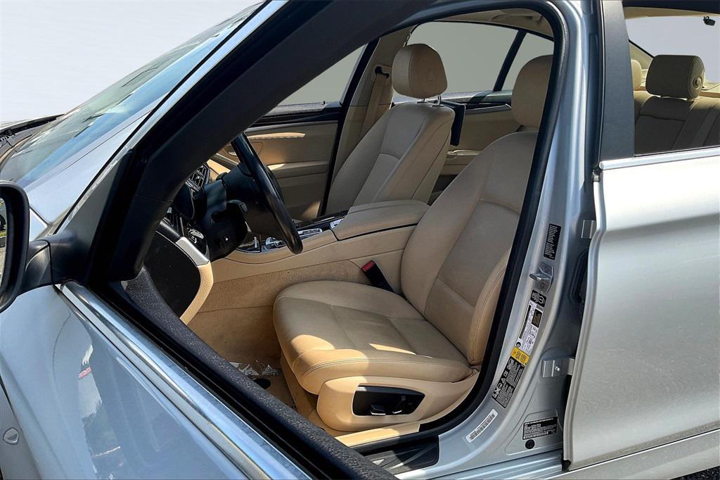 used 2015 BMW 528 car, priced at $10,495