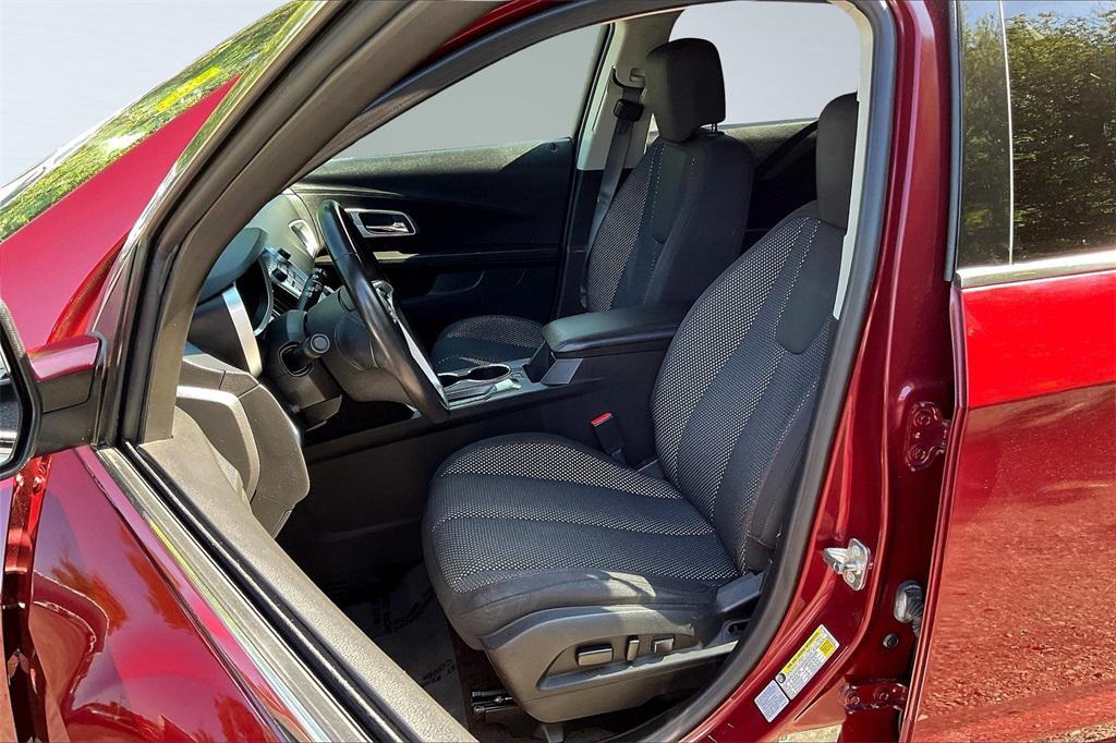 used 2016 Chevrolet Equinox car, priced at $10,495