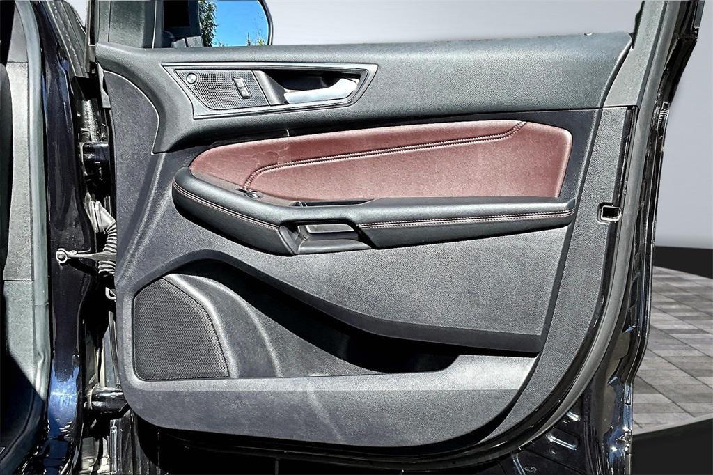 used 2020 Ford Edge car, priced at $17,995